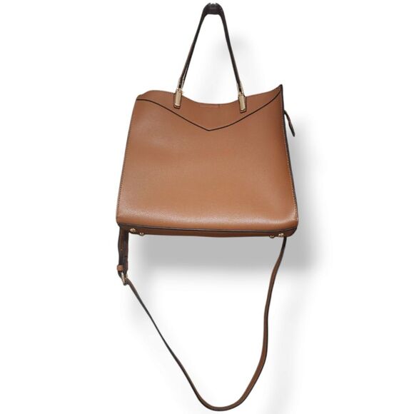 Isabelle Women's purse with crossbody Strap - Picture 5 of 5